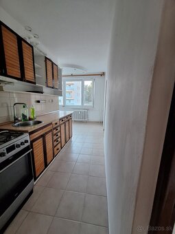 Ponúkame na predaj 3,5 izbový, slnečný byt na Zlatom potoku