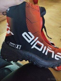 Zimné športové topánky, Alpine XT Action veľ.40, červené 38
