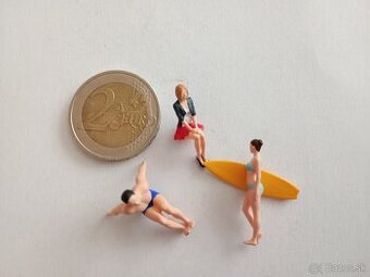 Miniarúrne figúrky - 1