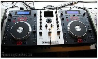 Numark mixdack