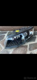 Predné svetlo xenon Škoda Octavia 3