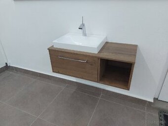 Nepoužitá Podumývadlová skrinka + umývadlo