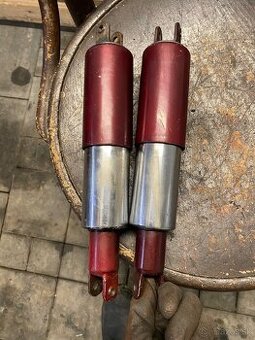 Zadné tlmiče Jawa 250/350