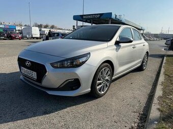 🚗 Hyundai i30 1.4 T-GDi Family