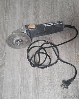 Rôzne náradie – elektrické, plne funkčné