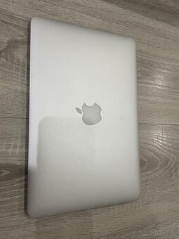 MacBook Air 11 / 2014