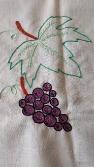 Vyšívané obrusy #7