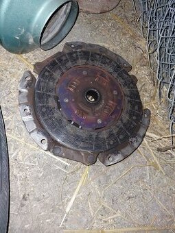 Daihatsu Rocky 2.8 TD spojka