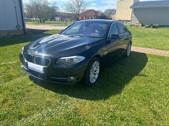 BMW 530 diesel,limuzína,čierna metalíza