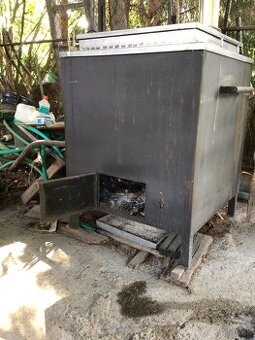 Parafinovaci kotol