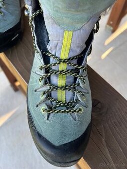 Turistická obuv Salomon X AlpMid 43,5
