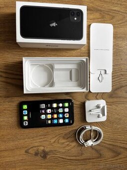 iPhone 11 64GB Black/Čierny