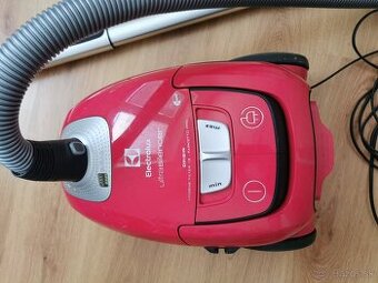Vysavac Electrolux sackovy