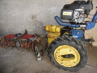 predám malotraktor agzat s náradím