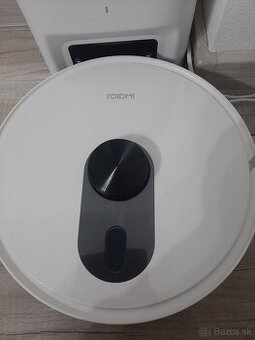 Robotický vysávač s mopovanim-nový nepoužitý