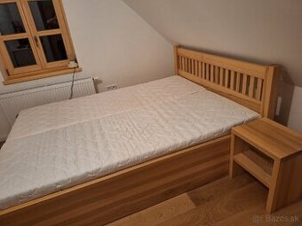 Predam masivnu manzelsku postel