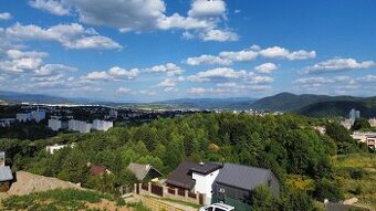 PREDAJ, pozemok so stavebným povolením 1165 m2, Na Stráni, F