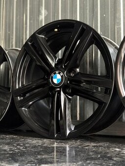 #8 Elektróny originál BMW M r18 dvojrozmer