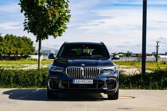 BMW X5 xDrive45e 290kW / TOP STAV / HarmanKardon / FULL LED