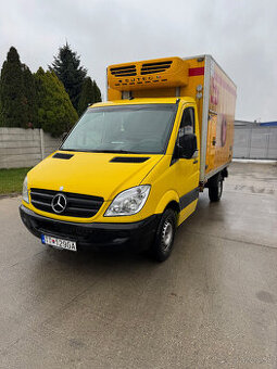 MERCEDES BENZ Sprinter 311CDI chladiak