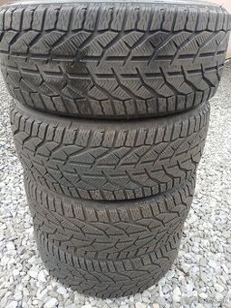 Predám jazdené zimné pneumatiky ORION 245/45 R18 100V.