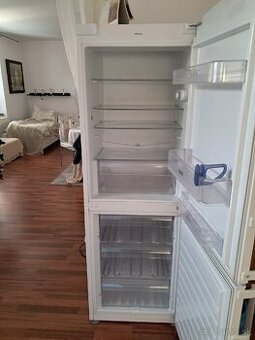 Chladnička s mrazničkou whirlpool