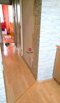 Zrekonštruovaný 3-izbový byt so saunou a balkónom - 1