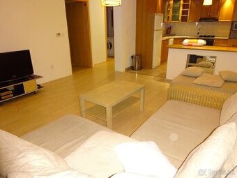 NOVOSTAVBA STARE MESTO na brehu DUNAJA