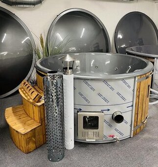 Kúpacia kaďa, jacuzzi, vírivka, celoročná kaďa