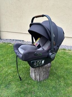 NUNA Pipa next  Caviar vajíčko