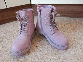 Ružové členkové topánky zn. Reserved v.33 - 1
