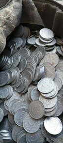 Stare mince 543 kusov