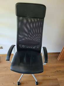 Polohovateľná kancelárska stolička s opierkami na ruky, IKEA