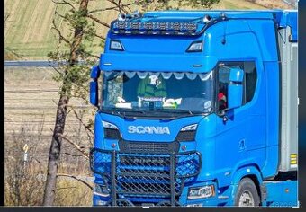 Spoiler na SCANIU