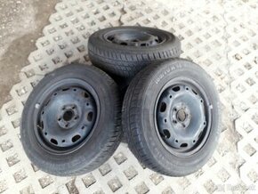 FABIA-LETNÍ-165-70-14 DISKY ET 35,5Jx14H2-VÝBORNÝ STAV