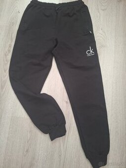Tepláky Calvin Klein