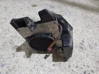 Audi a3 8l subwoofer