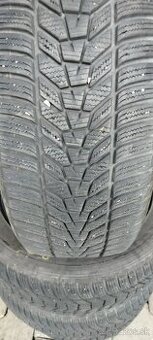 4 zimné pneumatiky 235/55 R18 104V Hankook Winter Icept evo3