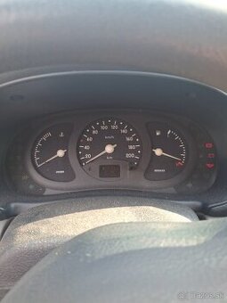 Predám Renault clio