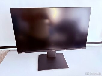 Predám profesionálny monitor Fujitsu Siemens P27-8 TS Pro - 1