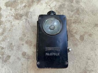 Nemecká vojenská baterka Pertrix