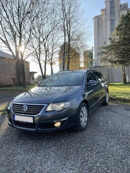 VW Passat 2.0 TDI CR Highline 4Motion |Webasto|Xenóny|SK