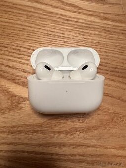 Apple AirPods Pro 2 (USB-C) - komplet príslušenstvo + obal