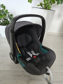 Britax Rőmer Baby Safe 3 i-Size