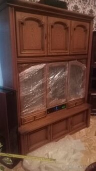 Predám rohovú obyvaciu stenu