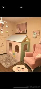 Detská posteľ, domček