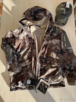 Cabelas oblečenie nové