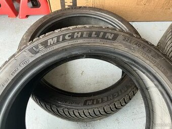 Michelin Pilot Alpin 5 225/40 R19