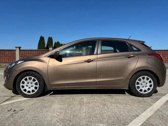 Hyundai i30 1.4i MPI DOHC CVVT Comfort