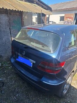 Rozpredám mercedes b180cdi w245 80kw rok05